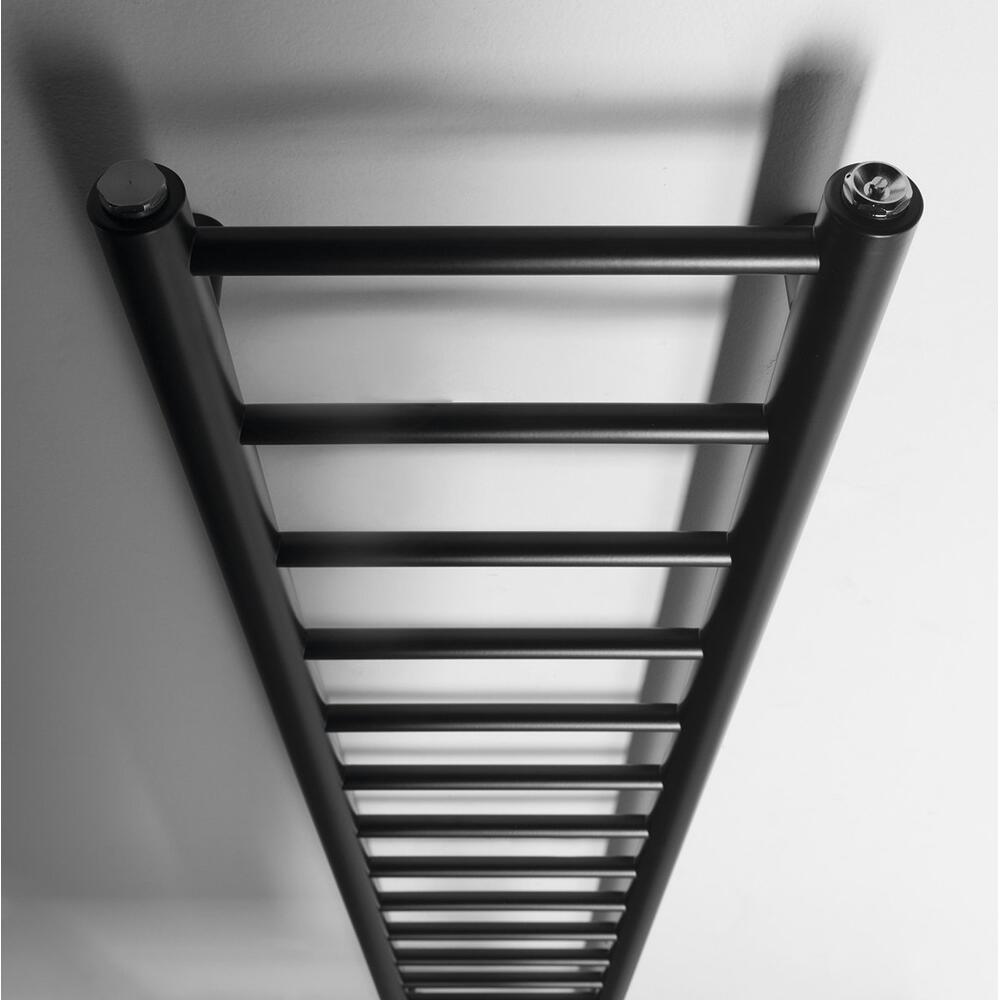 DINA Badheizkörper 300x1740 mm, Schwarz matt